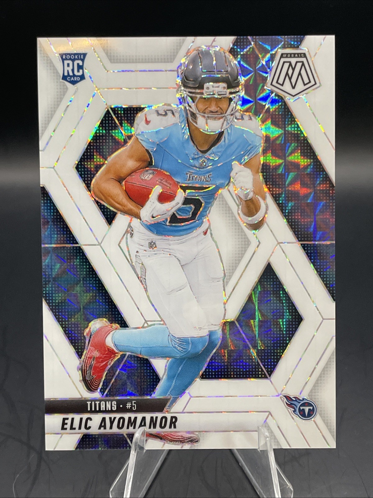 2025 Panini Mosaic Elic Ayomanor Rookie White Mosaic Prizm SP /25 #333 TITANS RC