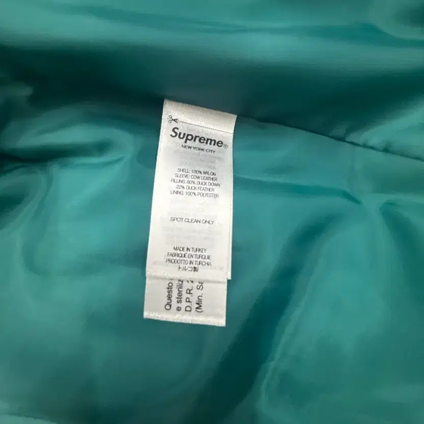 Supreme Undercover Down Jacket - Authentic, Rare … - image 4