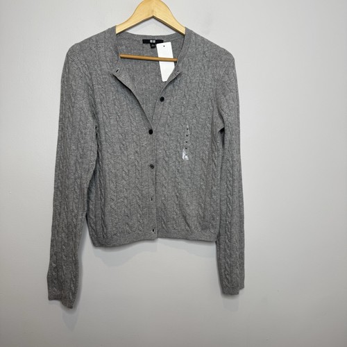 Cárdigan Uniqlo Japón Tejido por Cable Mezcla de Algodón Cuello Redondo Gris Talla M Nuevo con Etiquetas - Imagen 2 de 9