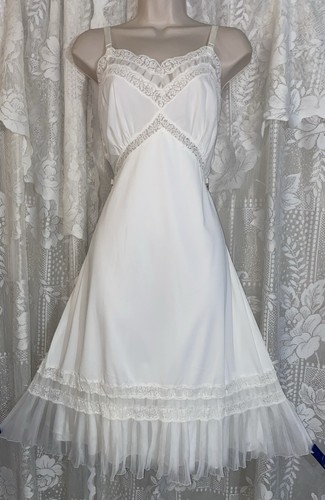 VTG FANCY 40 42 NYLON LINED Shadow Panel Pleated Chiffon Hem SLIP nightgown
