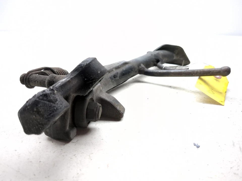 03-12 Suzuki SV650 Soporte de cabra lateral Foto 3 de 4