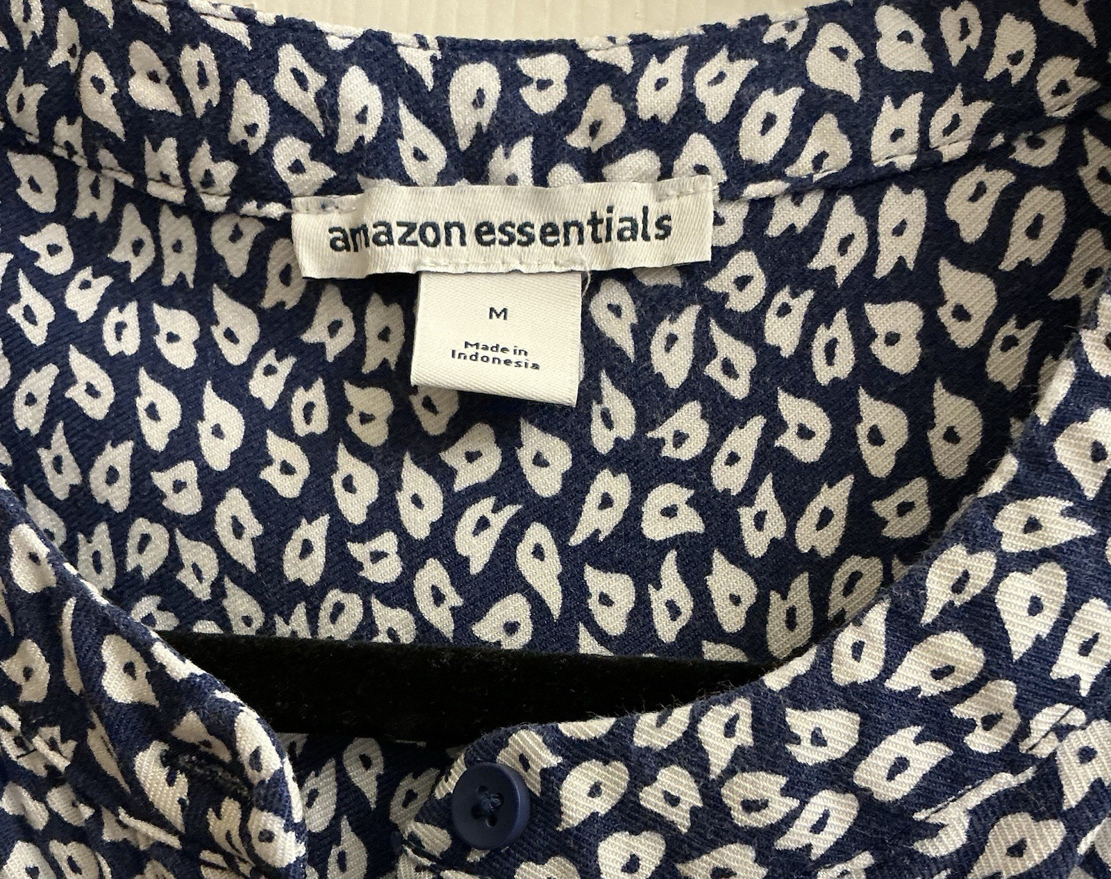 WOMEN’S AMAZON ESSENTIALS BASIC RELAXED TUNIC, SZ… - image 3