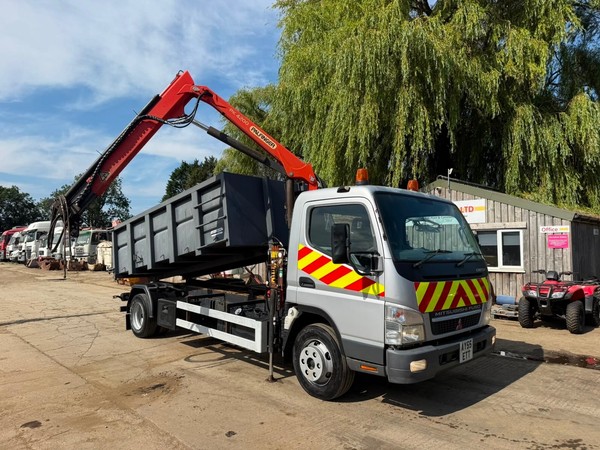 eBay - MITSUBISHI FUSO CANTER...