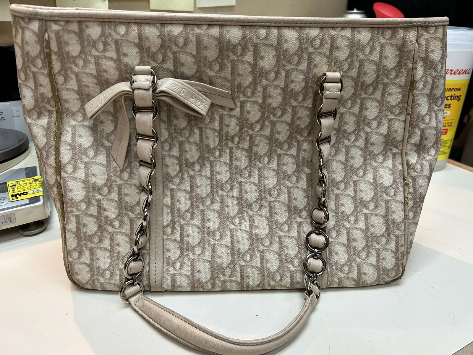 Sac fourre tout oblique cuir beige moyen Christian Dior