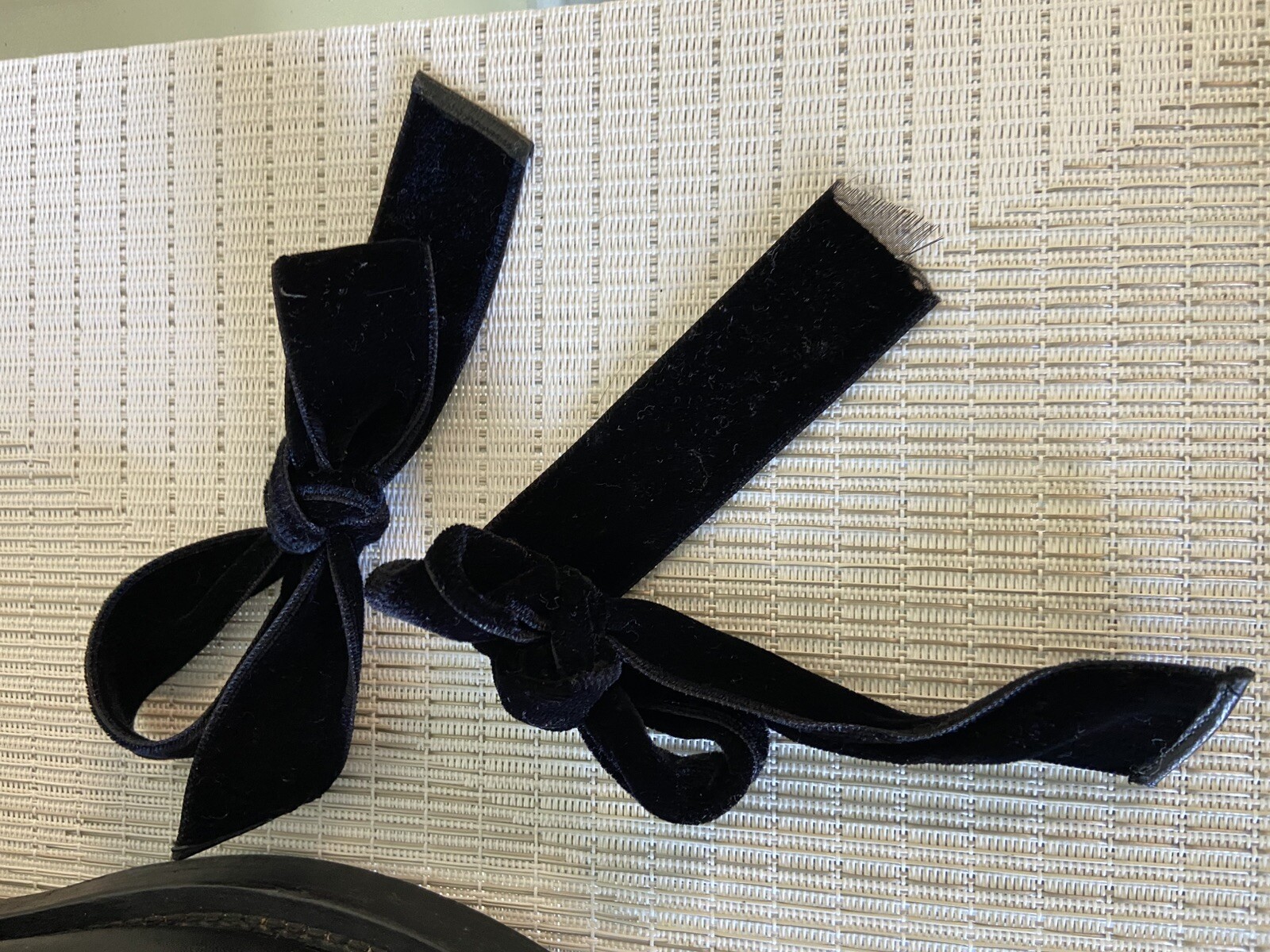 Stivali corti con borchie SAINT LAURENT misura 37 5 pelle nera 367688