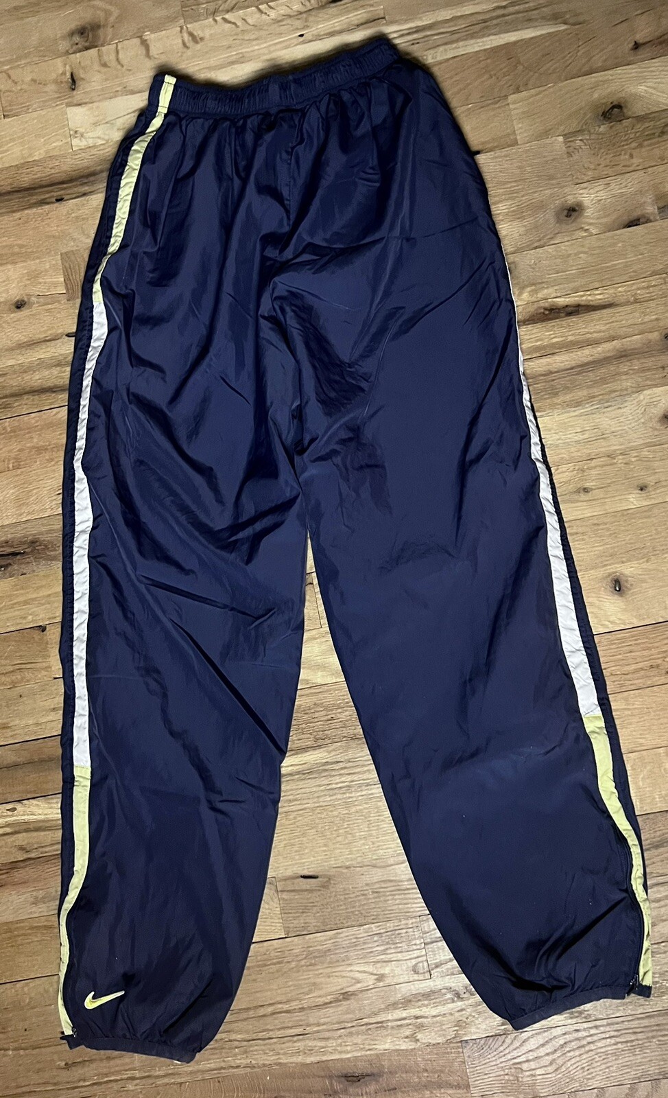 nike pants windbreaker