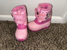 Disney Minnie Mouse Pink Girls' Insulated Snow Boots Faux Fur Hearts Bow Size 8