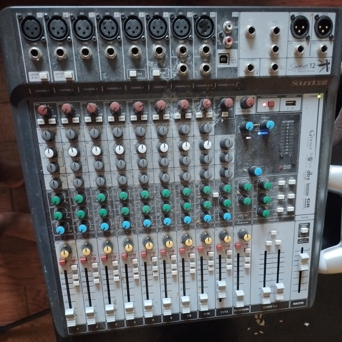 Soundcraft Signature 12MTK Analog 12Channel Multi-track Soundcraft Signature 12MTK Analog 12Channel Multi-track
