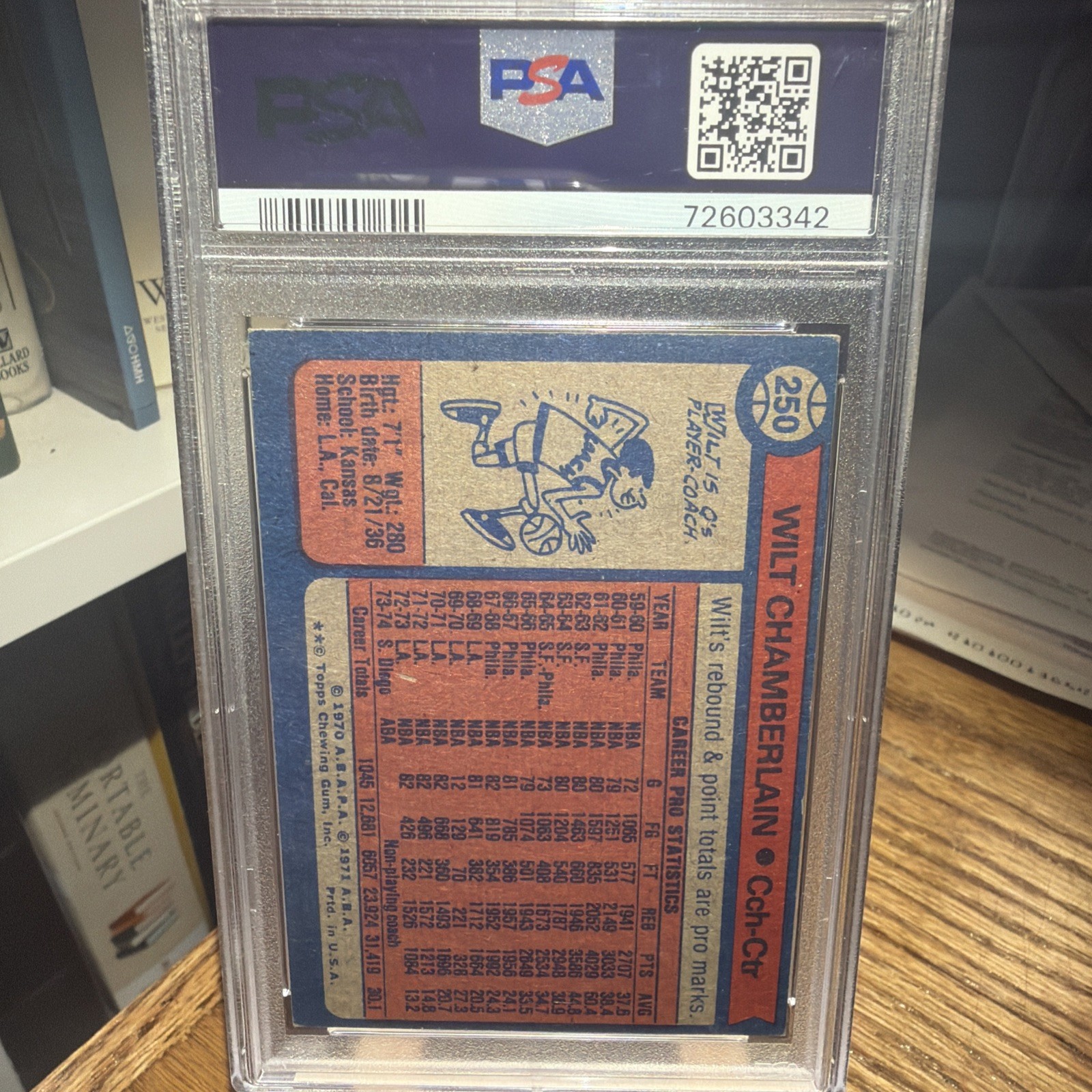 1974-75 Topps - Wilt Chamberlain #250 view 4