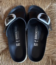designer big buckle slide Birkenstocks - worn once, Size 39
