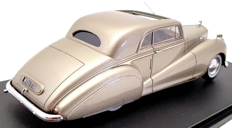 Coche modelo a escala 1/43 43 43204201 - 1950 Bentley MK VI sala de estacionamiento FHC - dorado Foto 2 de 4