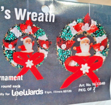 LeeWards SANTA'S WREATH Makes 2 Claus Vtg Sequin Bead Christmas Ornament Kit NOS