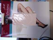 Hanes Silk Reflections Lasting Sheer Control Top Pantyhose Hosiery Sandalfoot