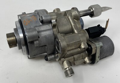 2011 BMW 535i GT F07 High Pressure Fuel Pump 7613933 for sale 