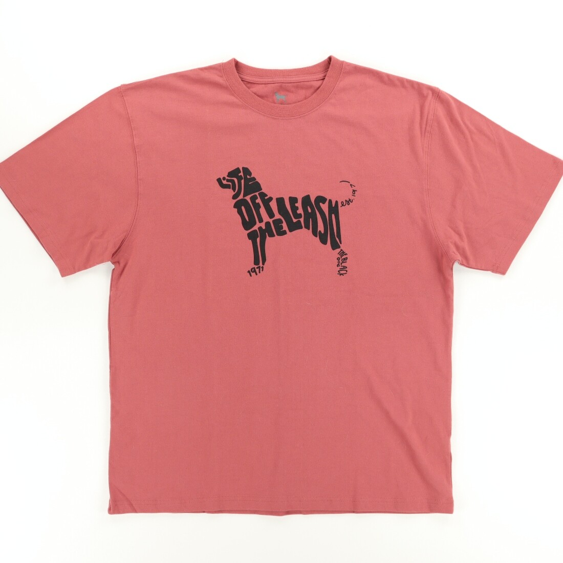 The Black Dog Martha's Vineyard Solid TShirt Red Men… Gem