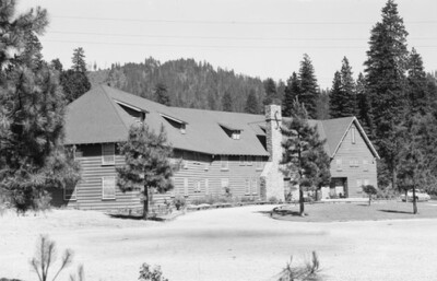 Shasta Springs Lodge Dunsmuir California 1950s view OLD PHOTO 7