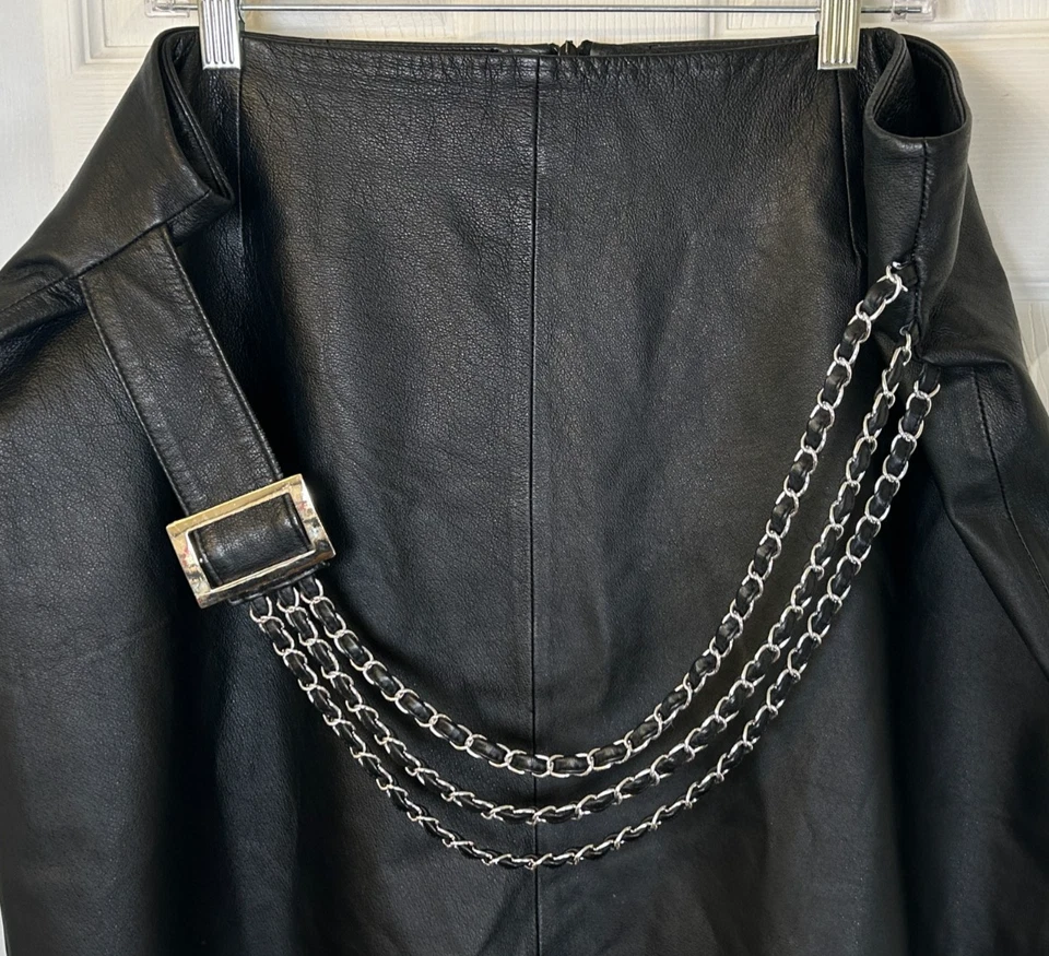Metrostyle 100% Genuine Leather Skirt Plus Sz 20 Black Metal Chain Moto Chic - Image 2 of 4