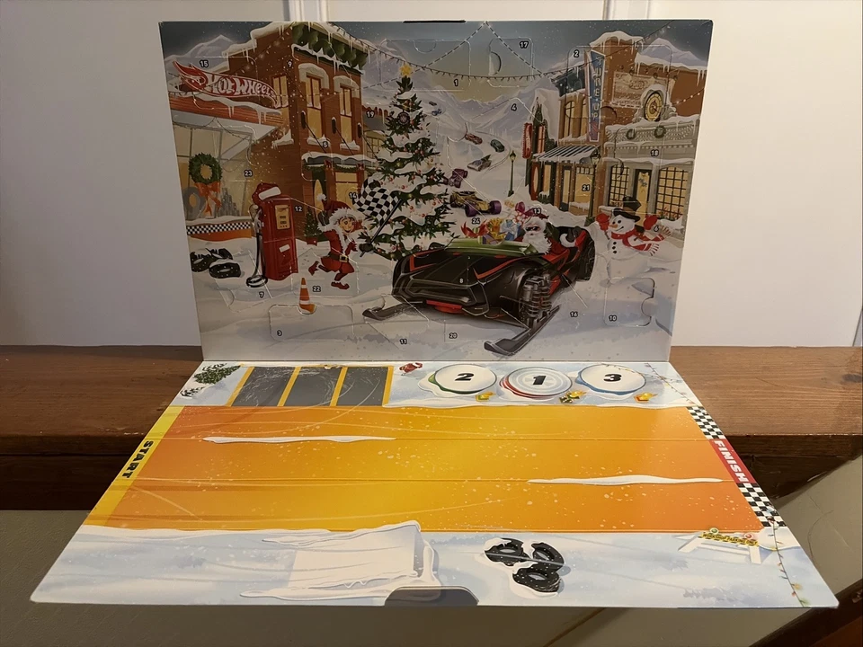 2019 Hot Wheels Christmas Advent Calendar ONLY 5 Toy Car Set with 16 Accessories - Image 3 of 4