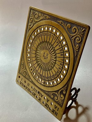 Vintage Tischkalender Messing   Perpetual Kalender mit Pins(provis.)  dekorativ