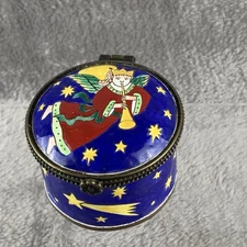 KELVIN CHEN Enamel Hinged Angel Round STAMP DISPENSER 2002 Trinket Box No. 263