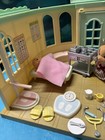 Calico Critters Sylvanian Families Epoch Country Doctor Clinic set  w/extras — photo 5