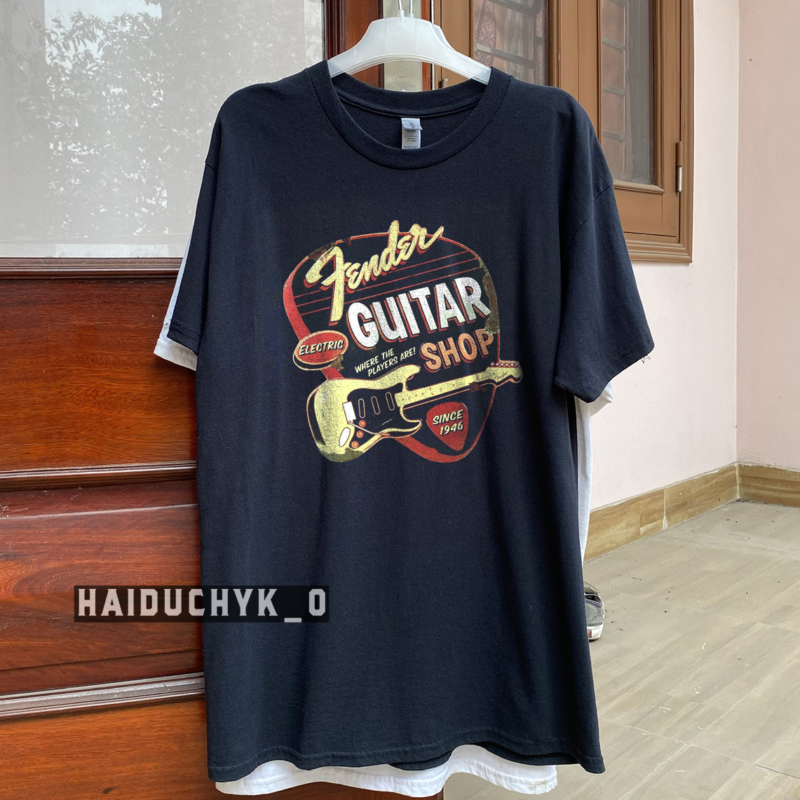 Fender Electric Guitar Shop Unisex Black T-Shirt Sizes S-5XL