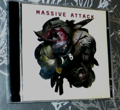 COLLECTED * THE BEST OF MASSIVE ATTACK { GREATEST HITS CD ALBUM