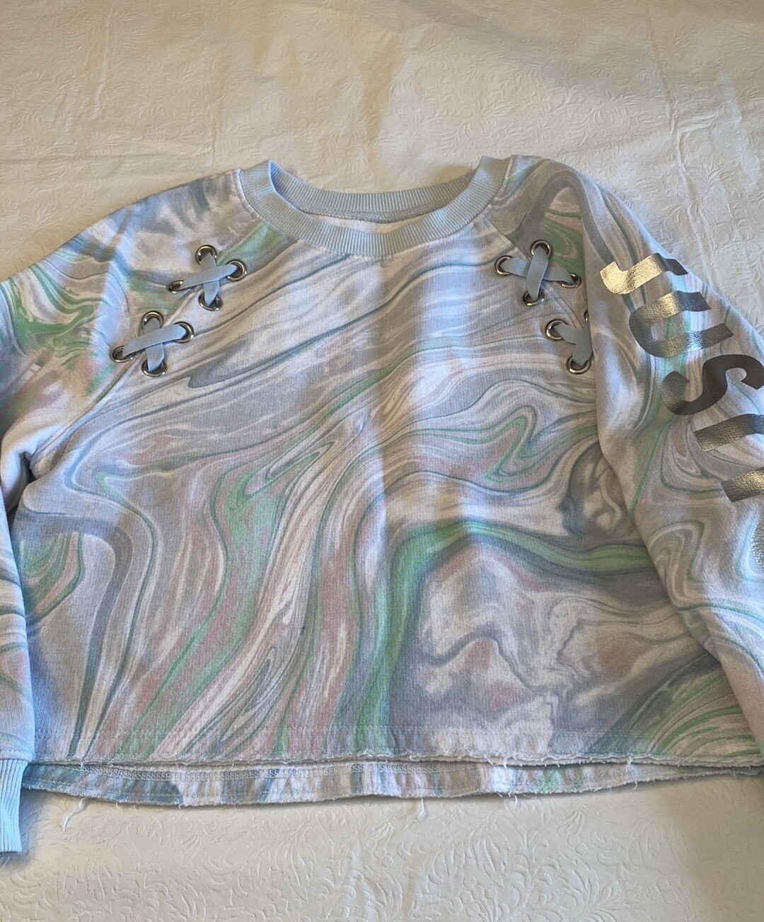 Picture 2 of 3