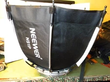 NEEWER 17.7"/45cm Octagonal Softbox Bowens Mount