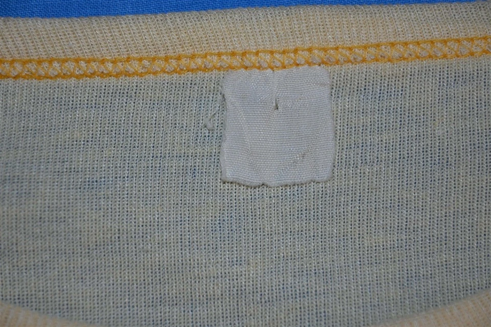 Camiseta vintage años 70 KDAY 1580 ITS THE MUSIC LOS ANGELES RADIO RIB KNIT MUJER S Foto 3 de 3