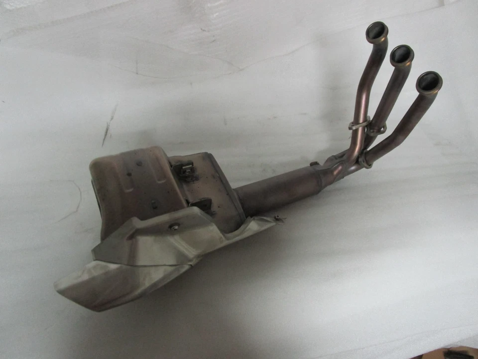 24-26 CF Moto 675 Exhaust Muffler OEM STOCK - Image 3 of 4