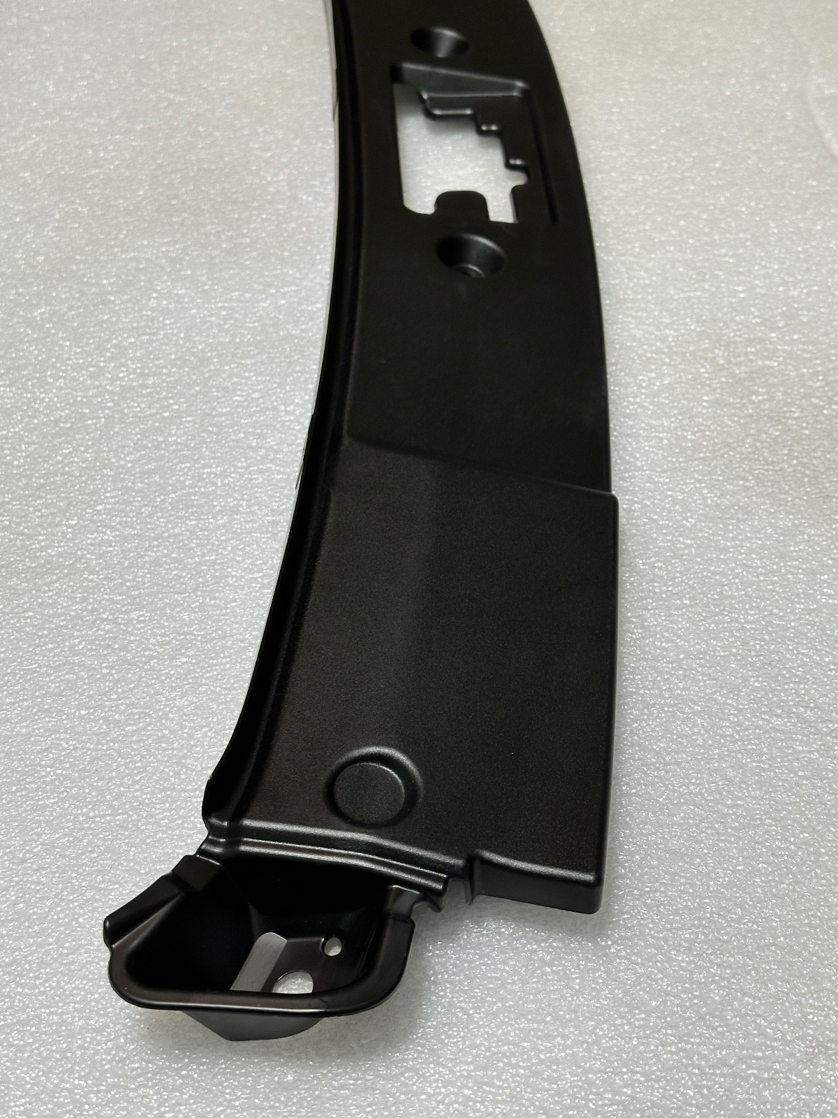 Lamborghini Gallardo Coupe, Spyder, Front Trunk Latch Trim, New, P/N 400857161A