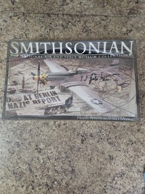 1:32 North American P-51D Mustang #4449 Smithsonian by Revell Model Kit Sealed
