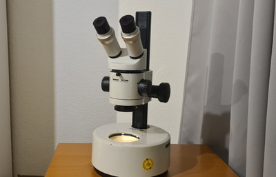 WILD HEERBRUGG SWITZERLAND M3B Stereo Mikroskop Binokular Zoom Labor Microscope 