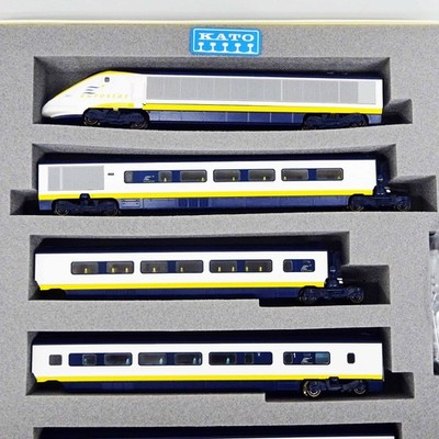 鉄道模型 KATO Eurostar 8 CAR SET 10-327 KATO N Scale 10-327 Eurostar Basic 8-Car Set Model Train N Gauge