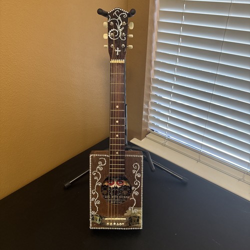 Handmade Acoustic Cigar Box Guitar – Custom 6‑String – Unique Artisan Instrument