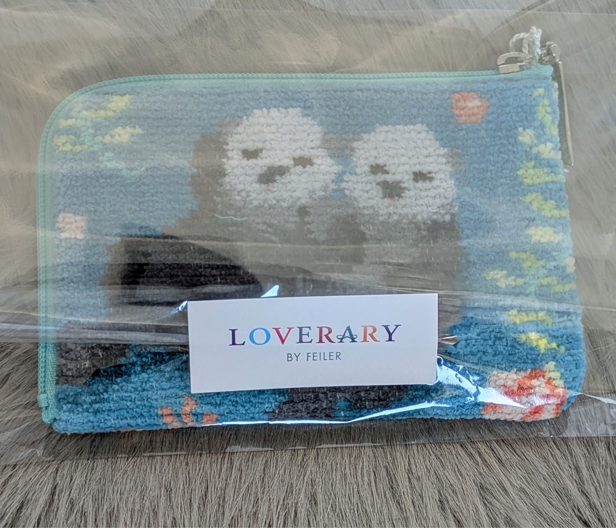 LOVERARY by FEILER Pukapuka Sea Otter Pouch L-Zip Cosmetic Bag