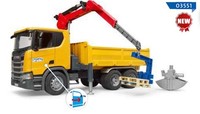 Bruder - Scania Super 560R 6X4 Kipper Mit Kran 2 Paletten - 1/16 - BRU3551