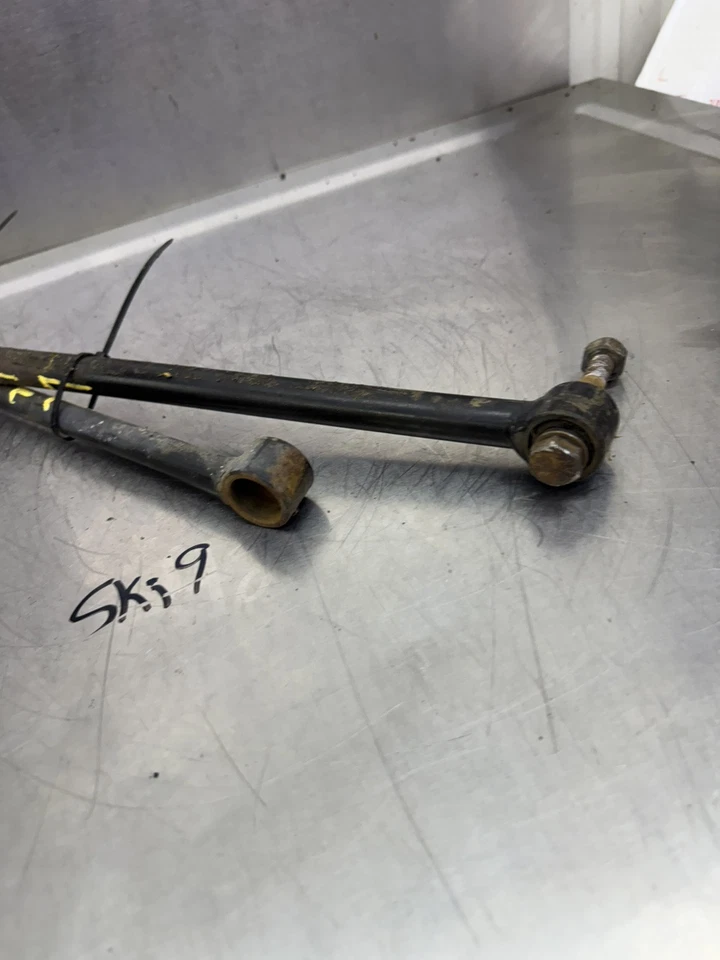 98 99 00 Ski Doo Formula III 700 600 800 Mach Z radio superior e inferior varillas brazos Foto 2 de 4