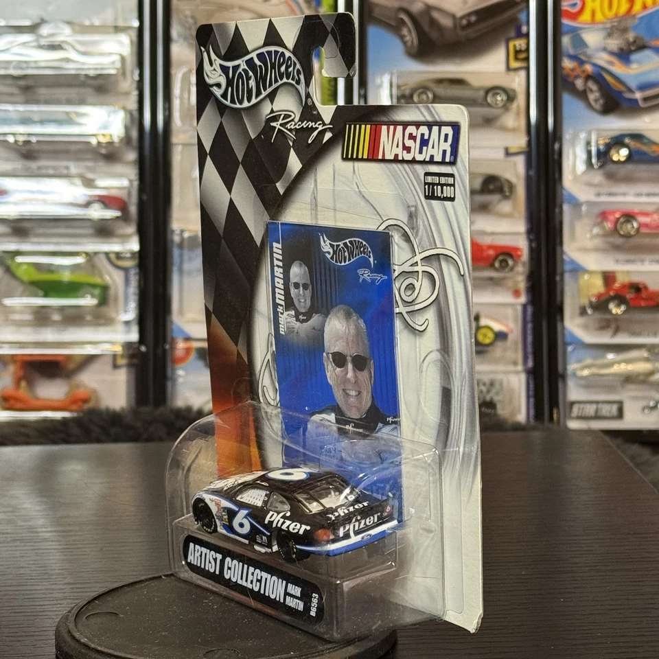 2003 Hot Wheels NASCAR гонки день серии Марк Мартин #6 Viagra автомобиля - Изображение 3 из 4