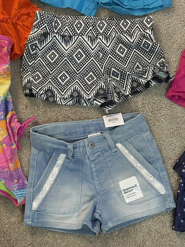 Lot Of Girls Clothes Gap Cat & Jack Old Navy Hello Kitty Size 6/6x - Picture 7 of 23