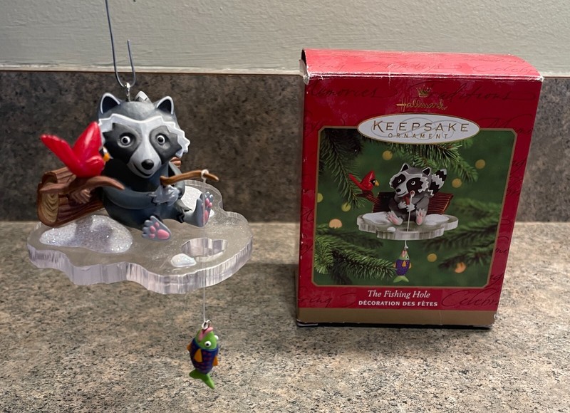 Hallmark Keepsake Ornament "The Fishing Hole" - Dated 2000
