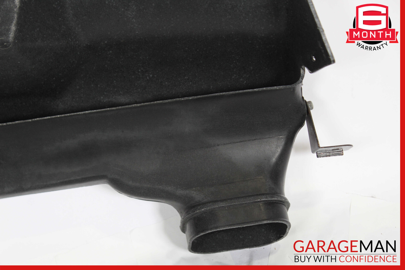 03-08 Maserati Quattroporte Engine Front Air Intake Duct Cover OEM