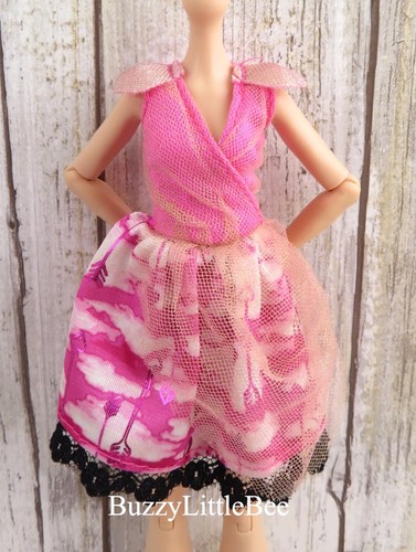 Ever After High Doll C.A. Cupid 1st Chapter Arrow Heart Pink & Gold Dress