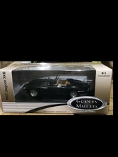 1967 Jaguar GREEN 1:18 Ertl American Muscle 33715