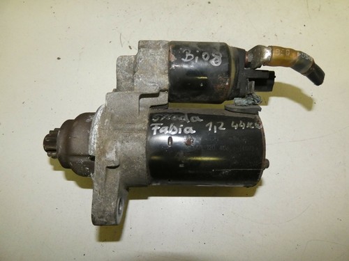 Skoda Fabia BJ 2008 Anlasser Starter 1,2l 44 KW 02T911023R