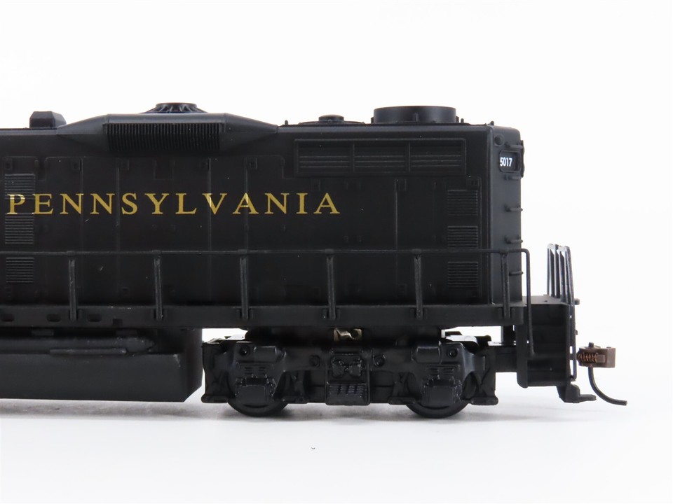 HO Scale Mantua PRR Pennsylvania EMD GP30 Diesel 5017 eBay