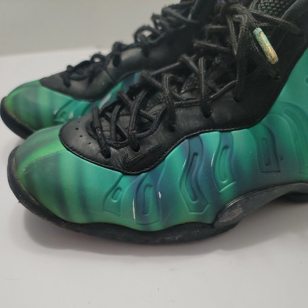 Nike Air Foamposite One Northern Lights Posite Green Black 842399 001 Size  6.5Y