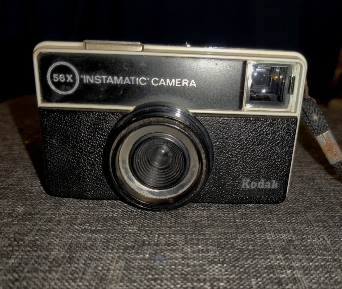 VTG Kodak 56X Instamatic 126 Film Camera Retro Rare Made In - Main Image