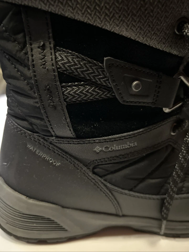 Colombian Women’s Size 8 Waterproof Snow Boot - Image 3 of 4